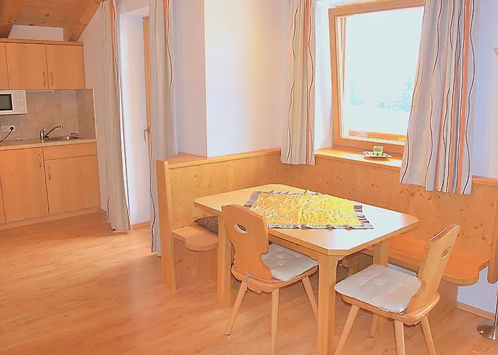 Penzion Berggasthof Baernstatt 3*